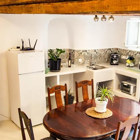 Ferienhaus Viola's Cave House